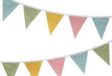 Photo of Праздничные гирлянды и флажки